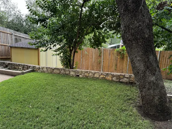 2842 Shoal Crest Ave, Austin, TX 78705