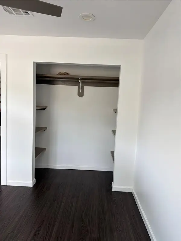 160 Pope BND S #D, Cedar Creek, TX 78612