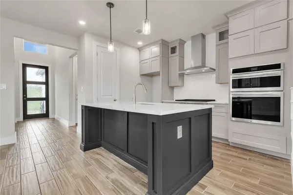 8505 Pine Muhly DR, Lago Vista, TX 78645