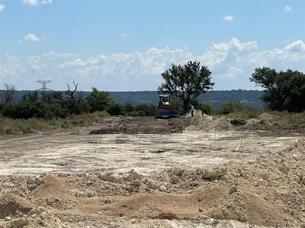 000 Happy Ridge DR, Briggs, TX 78608