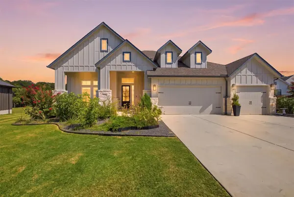 132 McNaughton DR, Liberty Hill, TX 78642