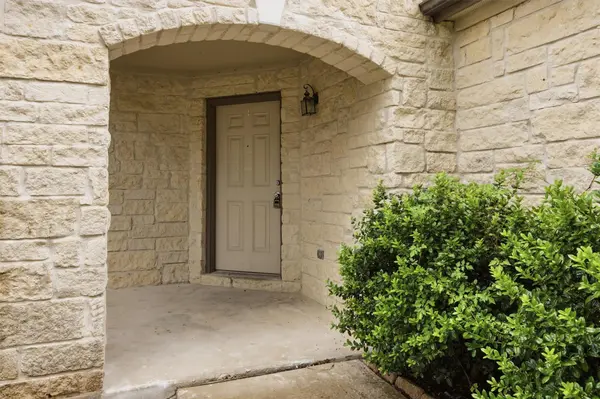 215 Myrtle ST, Kyle, TX 78640