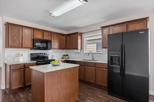 11509 Autumn Ash DR, Manchaca, TX 78652