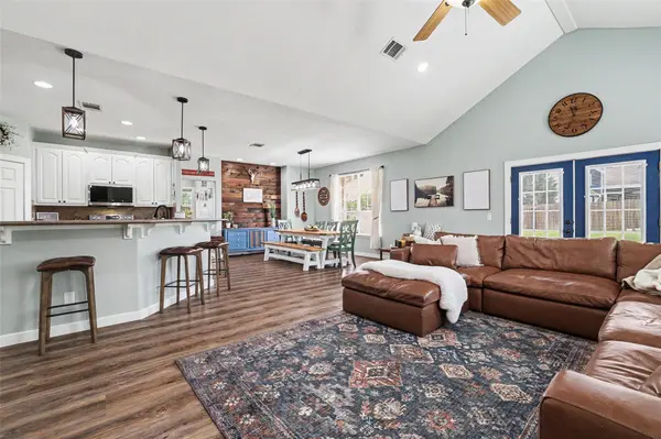 201 Christine LN, Liberty Hill, TX 78642