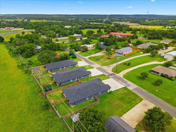 111 Fisher ST #A & B, Elgin, TX 78621