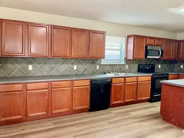 3502 Sandy Brook DR, Round Rock, TX 78665