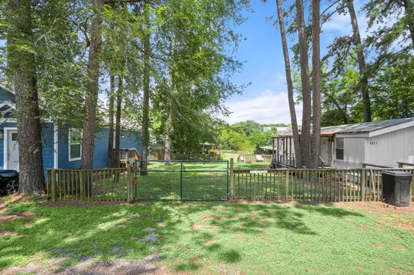 9649 Warm SPG, Willis, TX 77318