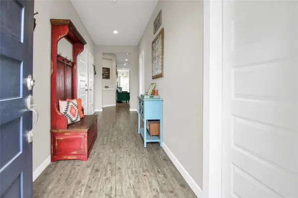 617 W Sheldon Ave, Thrall, TX 76578
