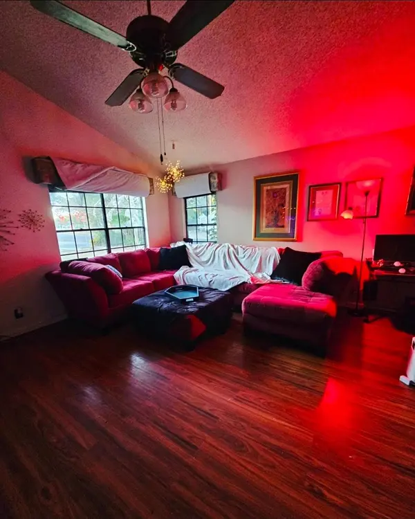 1100 Forest Oaks PATH, Cedar Park, TX 78613