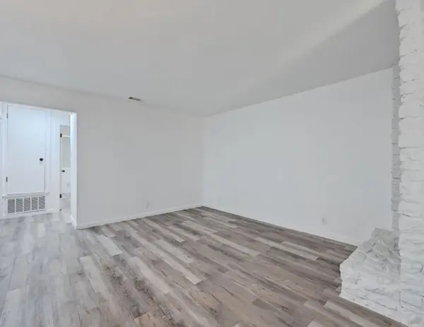 2303 Cedrick CV #B, Austin, TX 78748