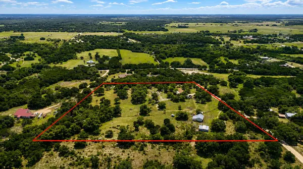 50 Pecan BR #2, Florence, TX 76527