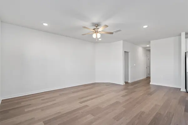 15204 Purple Drop CV, Del Valle, TX 78617