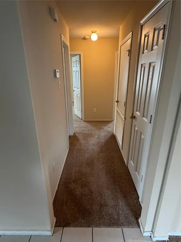 208 Carol Ave, Leander, TX 78641