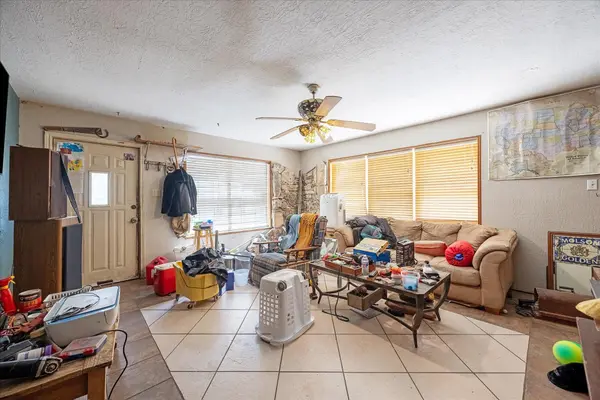 180 Donna DR, Wimberley, TX 78676