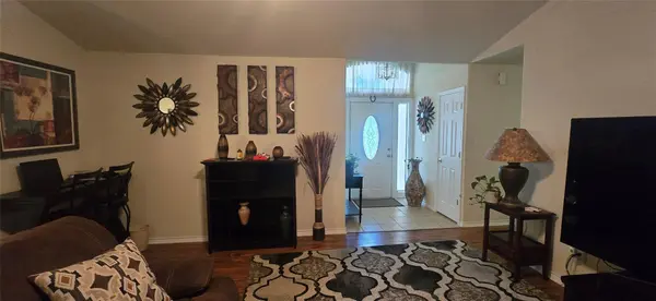 702 Ortega ST, Rockdale, TX 76567