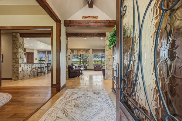 343 Madera WAY, Dripping Springs, TX 78620