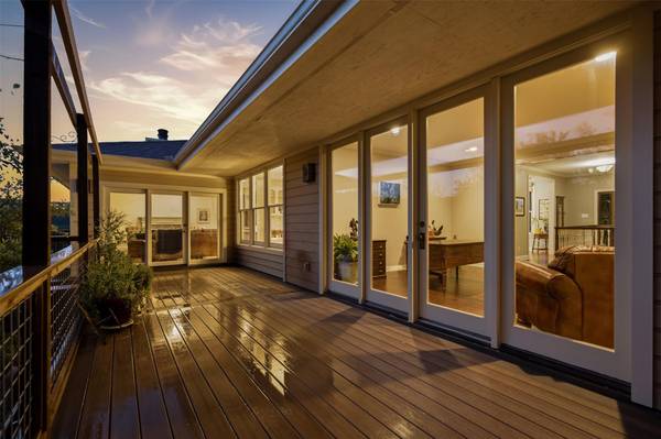 1504 Twilight Ridge DR, Austin, TX 78746