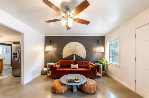 1303 Haynes ST, San Marcos, TX 78666