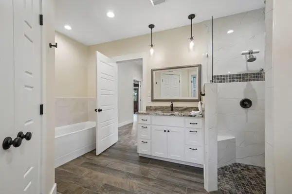 190 Magnolia MDW, Canyon Lake, TX 78133