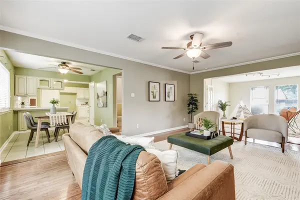 2408 W Messick LOOP, Round Rock, TX 78681