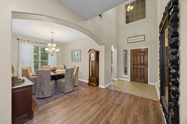 109 Glacier CV, Round Rock, TX 78664