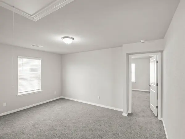 121 Greenway LN, Georgetown, TX 78628