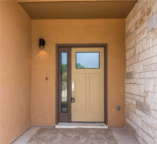 102 Conservation RD ##102, Austin, TX 78717