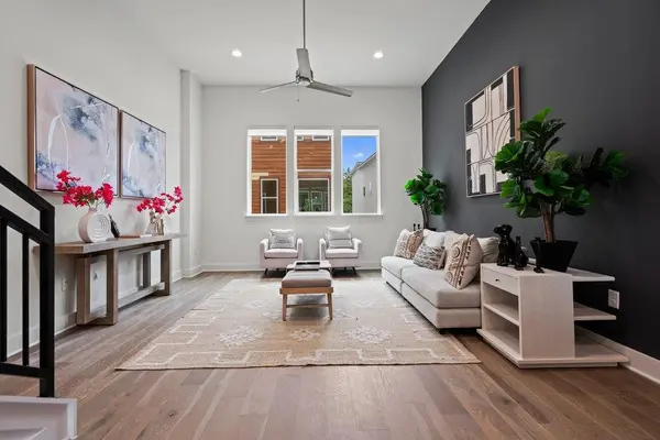2505 Bluebonnet Ave #4, Austin, TX 78704