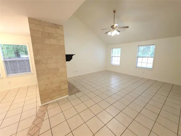 1600 Hollow Tree BLVD, Round Rock, TX 78681