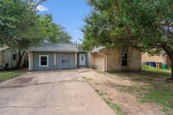 4809 BAYSIDE DR, Austin, TX 78744