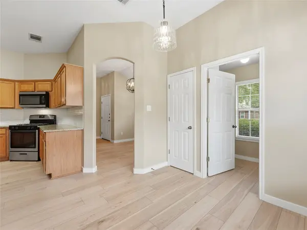 1004 Downridge DR, Leander, TX 78641