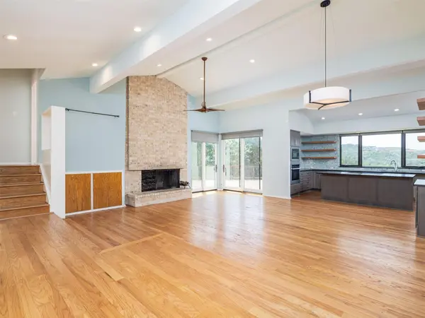 709 Lost CYN, West Lake Hills, TX 78746