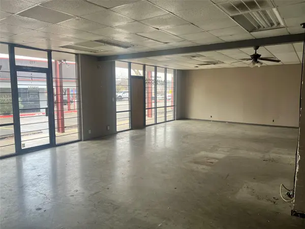4700 Loyola LN #118-119, Austin, TX 78723