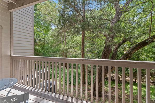 3839 Dry Creek DR #106, Austin, TX 78731