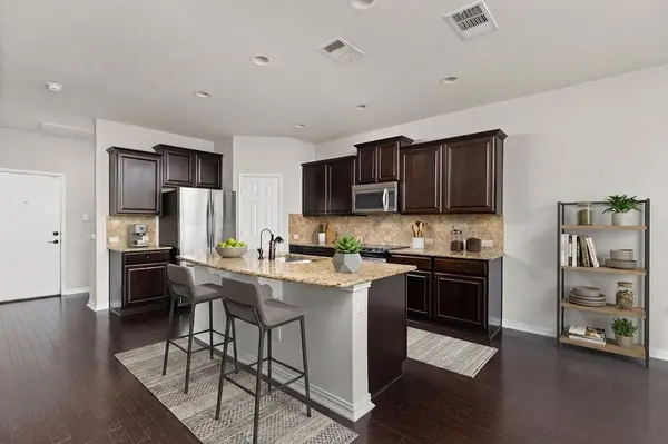 9944 Aly May DR, Austin, TX 78748