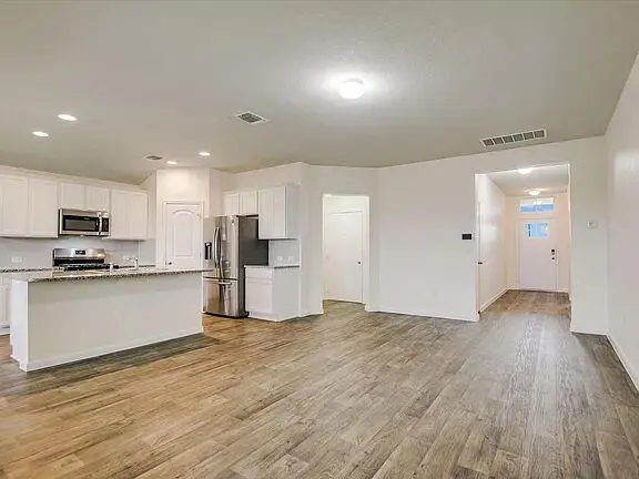 1011 Pembroke CT, Hutto, TX 78634