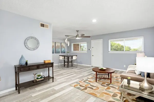201 W Silver Sands DR #8, San Antonio, TX 78216