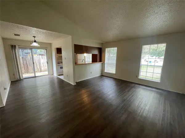 7603 Woodstone CV #B, Austin, TX 78749