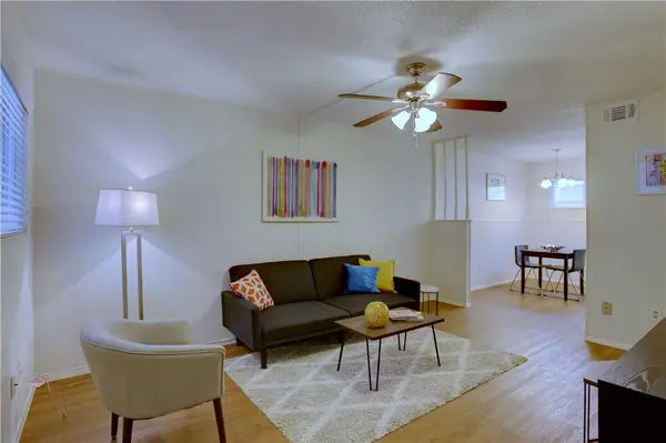 816 W North Loop BLVD ##111, Austin, TX 78756