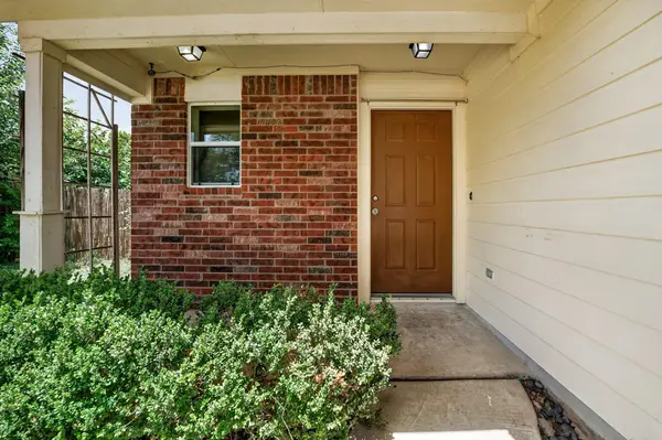 2412 Kale DR, Austin, TX 78725