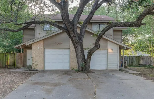 300 Villa Oaks CIR #A, Austin, TX 78745