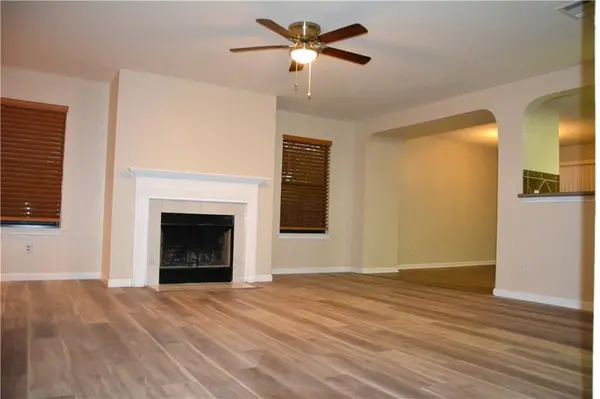 4616 Woodstock DR, Georgetown, TX 78633