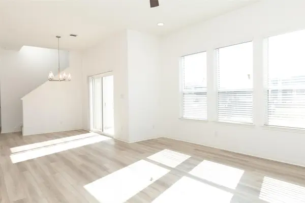 5303 Bruno ST, Round Rock, TX 78665
