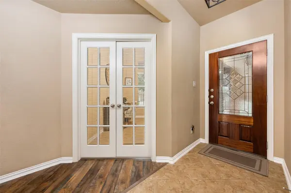 4196 Woodhaven TRL, Round Rock, TX 78665