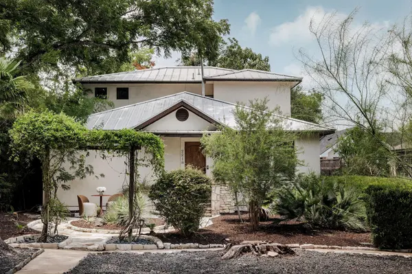 2218 Lindell Ave, Austin, TX 78704
