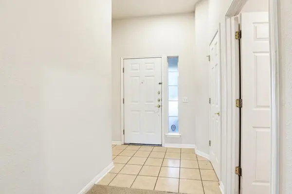 196 Langely, Kyle, TX 78640