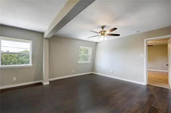 7204 Twin Crest DR #102, Austin, TX 78752