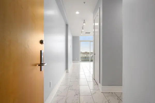 555 E 5th ST #527, Austin, TX 78701