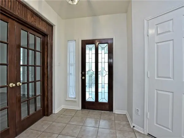 1817 Chasewood DR, Austin, TX 78727