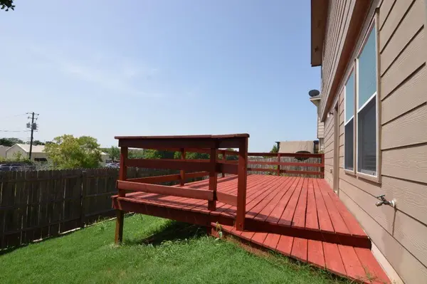 11525 Autumn Ash DR, Manchaca, TX 78652